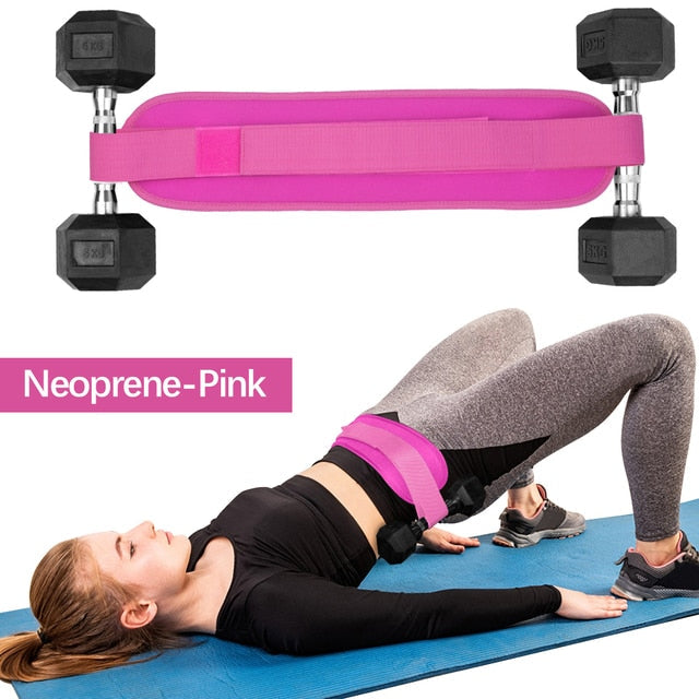 woman using the hip thrust band with weights on a yoga mat.